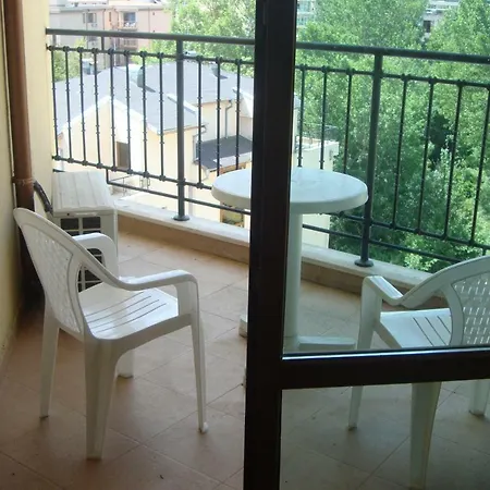 Amadeus 1 Beach Apartman